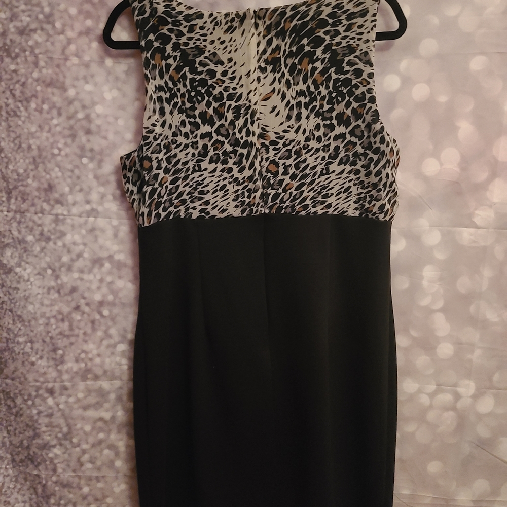 Dinner dress - Picture 2 of 2